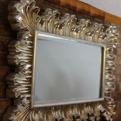 Lavish Silver Acanthus Leaf Wall Mirror