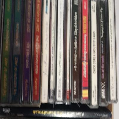 Large variety of Music on CD disks (4)