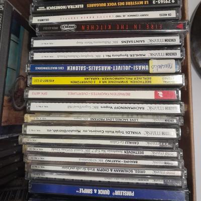 Large variety of Music on CD disks (4)