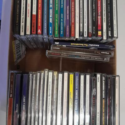 Large variety of Music on CD disks (4)