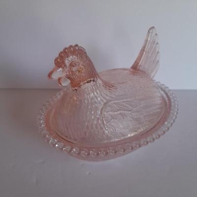 Indiana Glass Hen on Nest Chicken Pink Depression Covered Dish