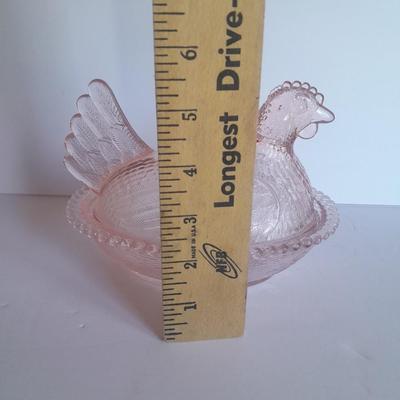 Indiana Glass Hen on Nest Chicken Pink Depression Covered Dish