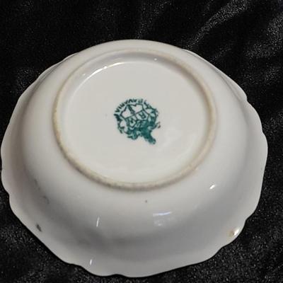 George and Martha Washington Salt and Pepper Shakers with porcelain hat pin holder and RW Bavaria small dish