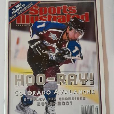 Colorado Avalanche Memorabilia bears, Mugs, and magazines