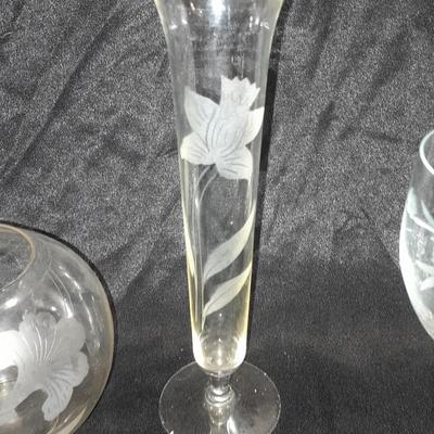 Etched glass Daffodil case and ball vase with etched stemware