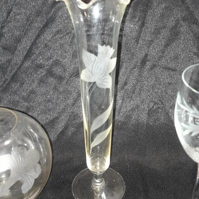 Etched glass Daffodil case and ball vase with etched stemware