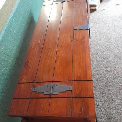 Rustic wooden iron base sofa table with hinged top storage