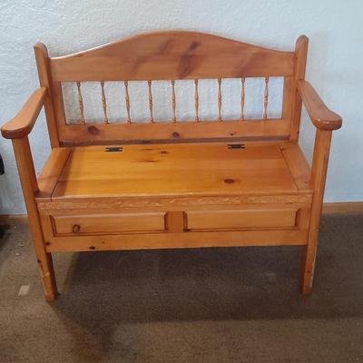 Solid pine bench seat with hinged seat storage
