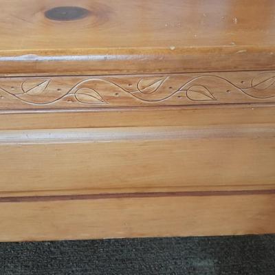 Solid pine bench seat with hinged seat storage