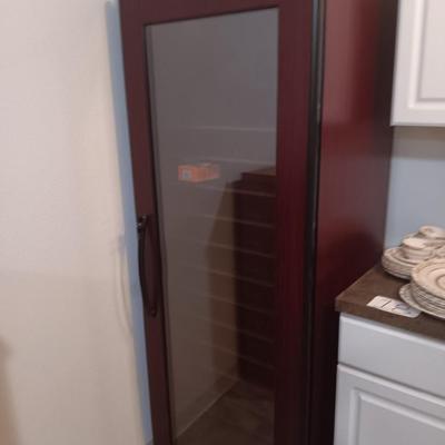Working The vintage keeper Wine Cellar / cooler with operation manual