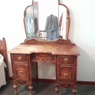 Antique wooden vanity with bench and mirror