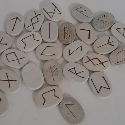 Rune Stone Set with The book of Runes by Ralph Blum