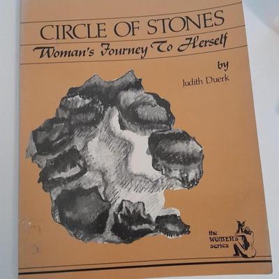Healing stones, rose quartz, satin spar / selenite and Circle of stones Woman's journey to herself and more