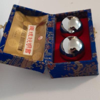 Baoding balls with case - Musical chime balls