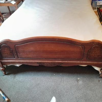 Antique bed Queen sized