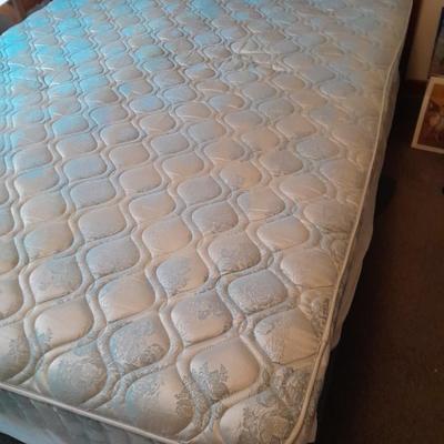 Antique bed Queen sized