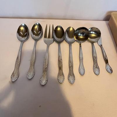 Rogers Cutlery, Flatware & More (DR-MG)