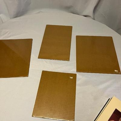 Marilyn Monroe - Large Assortment of Photographs Both Framed & Sealed (M-RG)