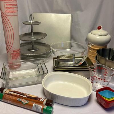 Pyrex, Corning Ware & More Baking Dishes, Pans, Etc (M-RG)