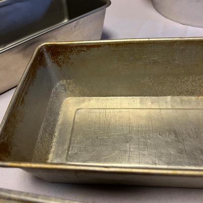 Pyrex, Corning Ware & More Baking Dishes, Pans, Etc (M-RG)