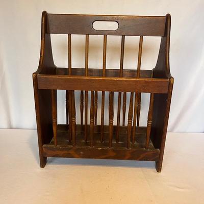 Wooden Magazine Rack & Two Display Shelf (LR-MG)