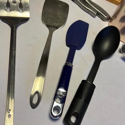 Nesting Canisters, Spice Shelf & Kitchen Utensils (K-RG)