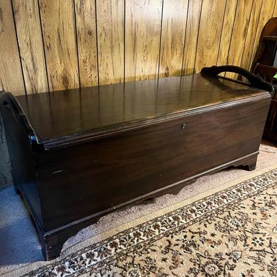 Cedar Chest (LR-MG)