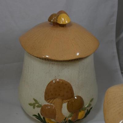Vintage ARNELS Cottagecore Mushroom Canisters with Creamer & Sugar Bowl