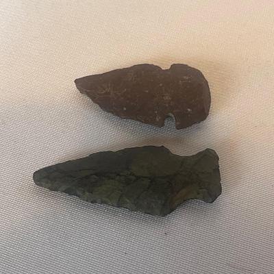 Six Arrowheads (LR-MG)