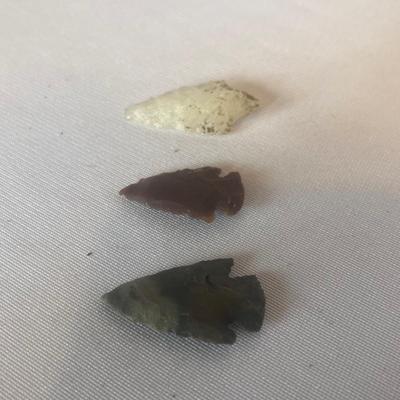 Six Arrowheads (LR-MG)