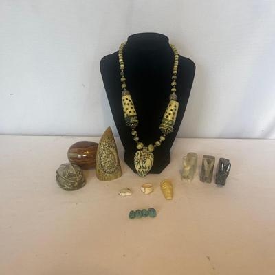 Stone & Quartz Carved Items (LR-MG)