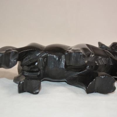 Black Agate Bull Carving 6.25