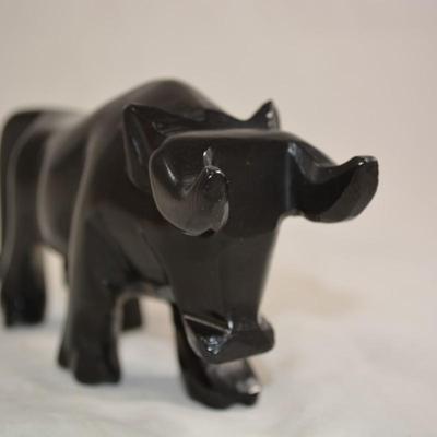 Black Agate Bull Carving 6.25"