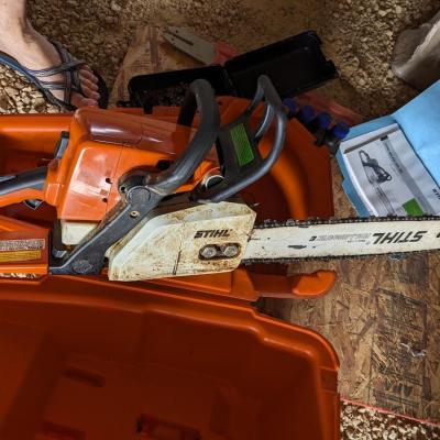 Stihl MS 250 Chain Saw