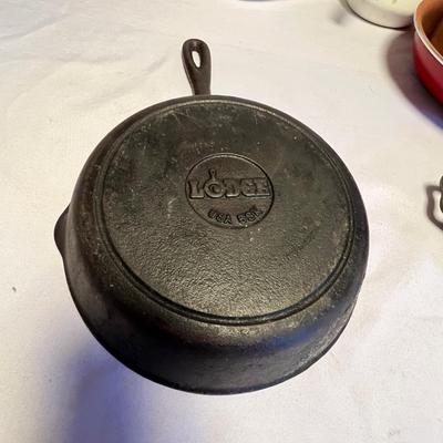 Cast Iron Skillets, Corning Ware & More (K-RG)