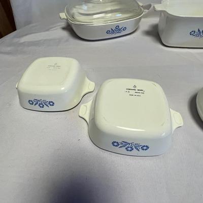 Cast Iron Skillets, Corning Ware & More (K-RG)