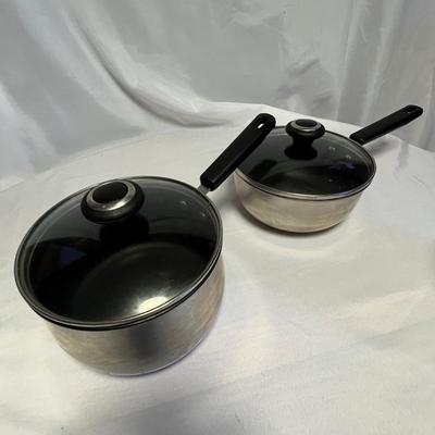 Cast Iron Skillets, Corning Ware & More (K-RG)