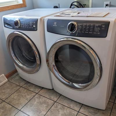Electrolux Set of Electric Washer and Dryer