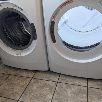 Electrolux Set of Electric Washer and Dryer