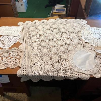Vintage Table Linens & More (O-RG)