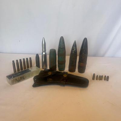 Leather Holster, Ammo & Shells (O-MG)