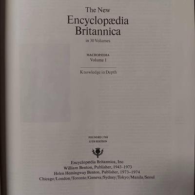 The New Encyclopedia Brittanica Macropaedia - Vol 1-19+
