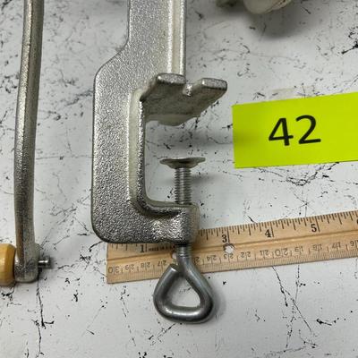 Table mount meat Grinder