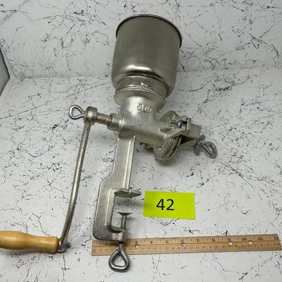 Table mount meat Grinder