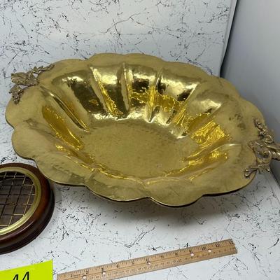 Brass ornate platter/bowl cigar ash tray & brass basket