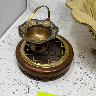 Brass ornate platter/bowl cigar ash tray & brass basket