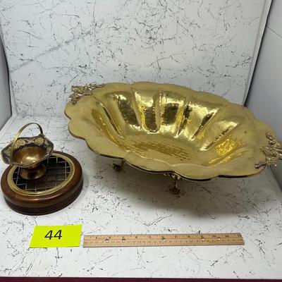 Brass ornate platter/bowl cigar ash tray & brass basket