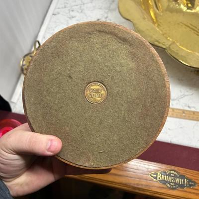 Brass ornate platter/bowl cigar ash tray & brass basket