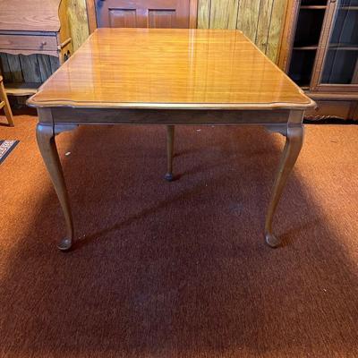 Rococo Style Expandable Wooden Dining Table (K-RG)