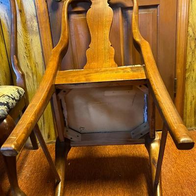 Six Matching Dining Chairs W/Upholstered Seats (K-RG)